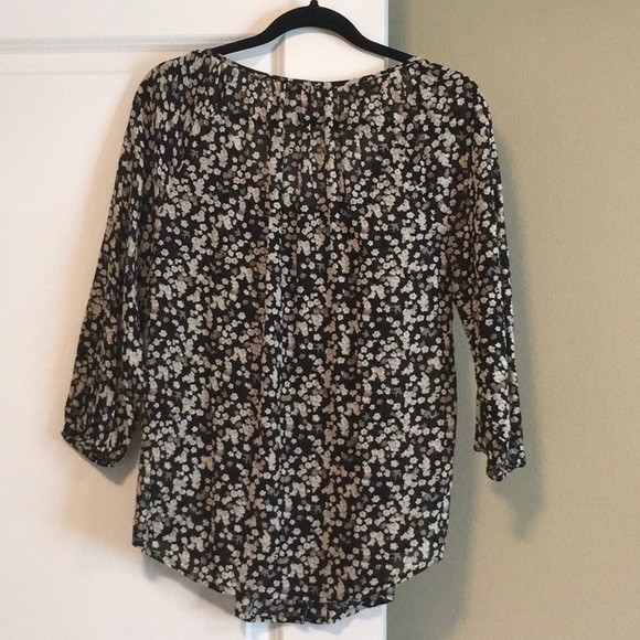 Flower Top - Picture 2 of 4